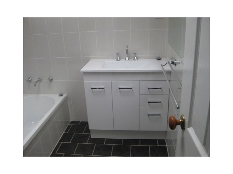 26 Geneva Crescent, Wagga Wagga NSW 2650