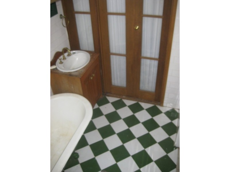 190 Gurwood Street, Wagga Wagga NSW 2650
