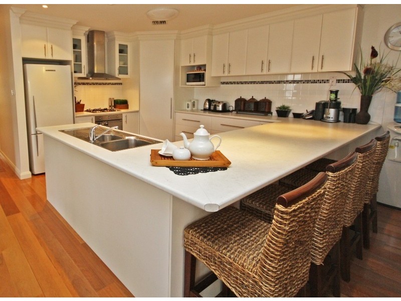 12 Bogong Crescent, Wagga Wagga NSW 2650