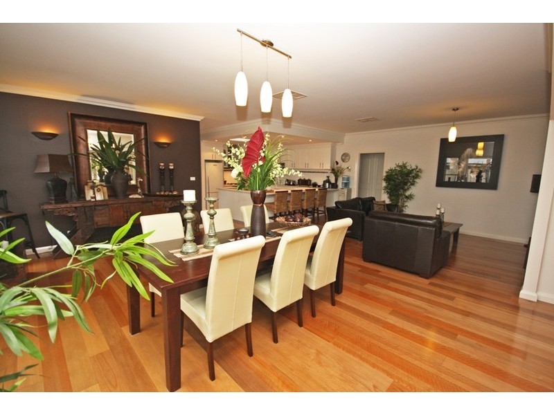 12 Bogong Crescent, Wagga Wagga NSW 2650