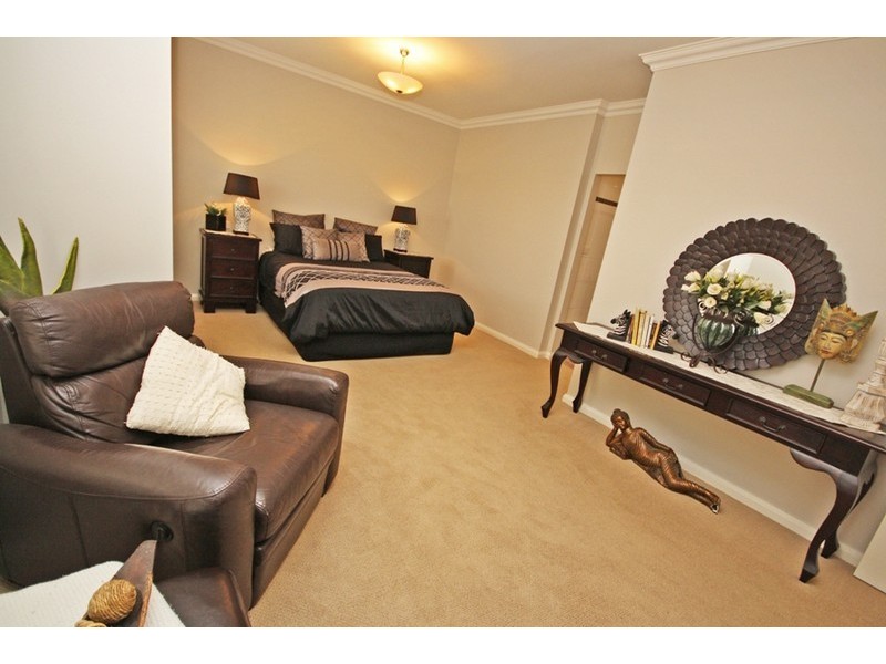 12 Bogong Crescent, Wagga Wagga NSW 2650