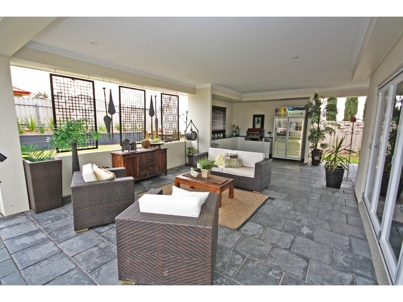 12 Bogong Crescent, Wagga Wagga NSW 2650