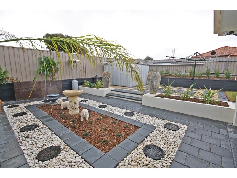 12 Bogong Crescent, Wagga Wagga NSW 2650