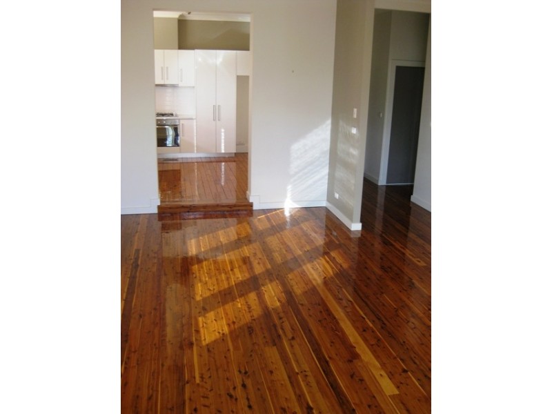 24 Kildare Avenue, Wagga Wagga NSW 2650