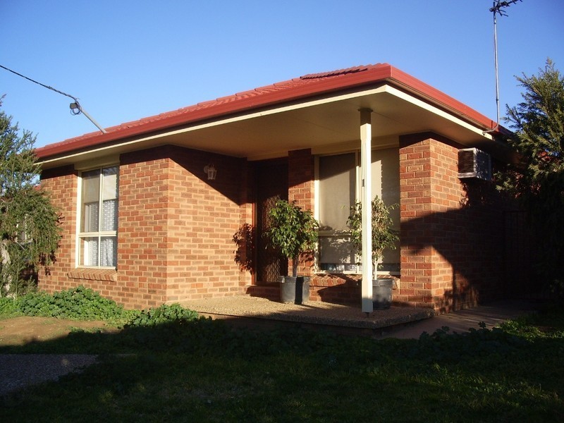 2/41 Kenneally Street, Wagga Wagga NSW 2650