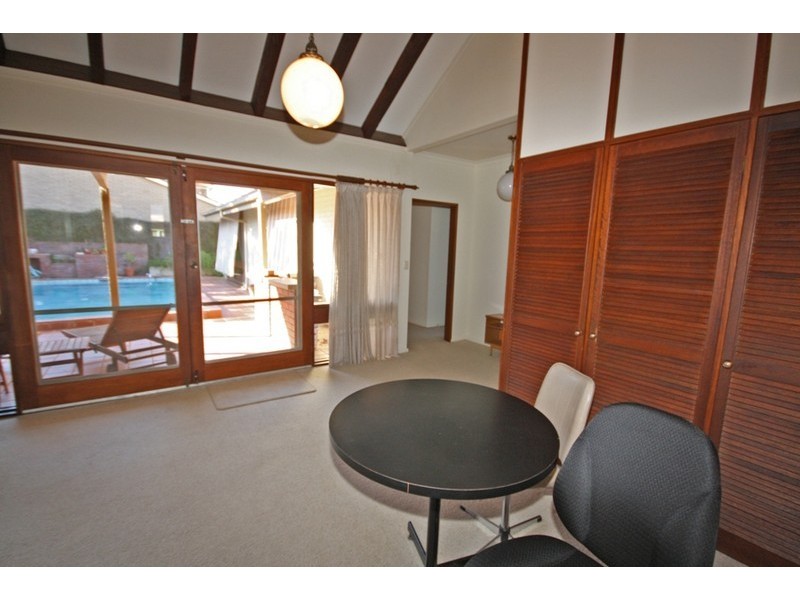 23 Dalkeith Avenue, Wagga Wagga NSW 2650