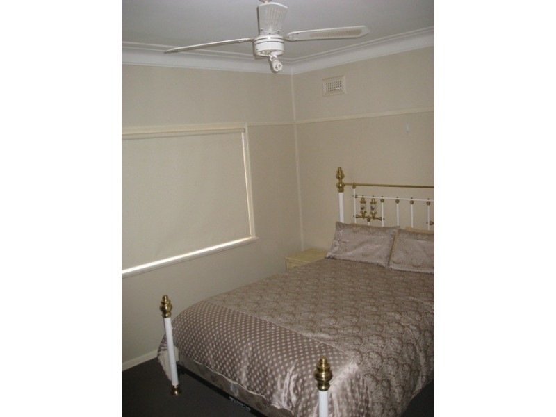29  Hardy Avenue, Wagga Wagga NSW 2650