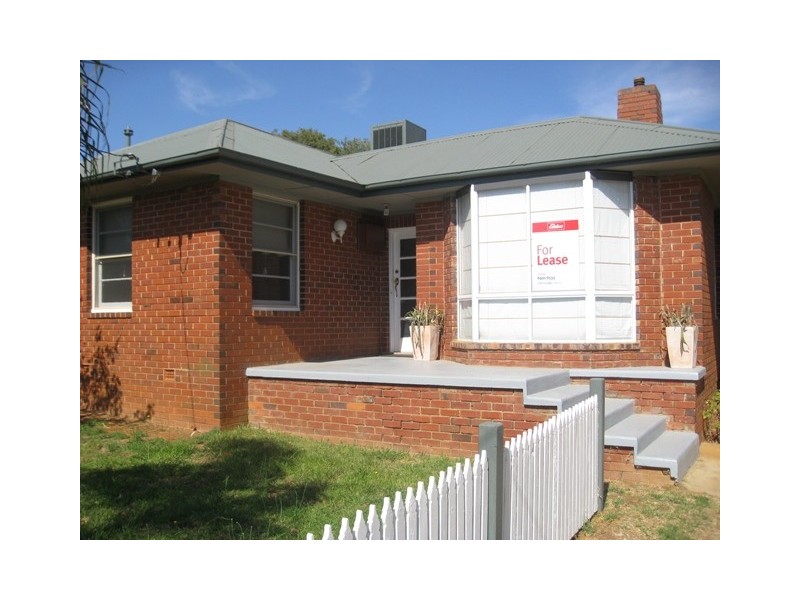 6 Bluett Street, Wagga Wagga NSW 2650