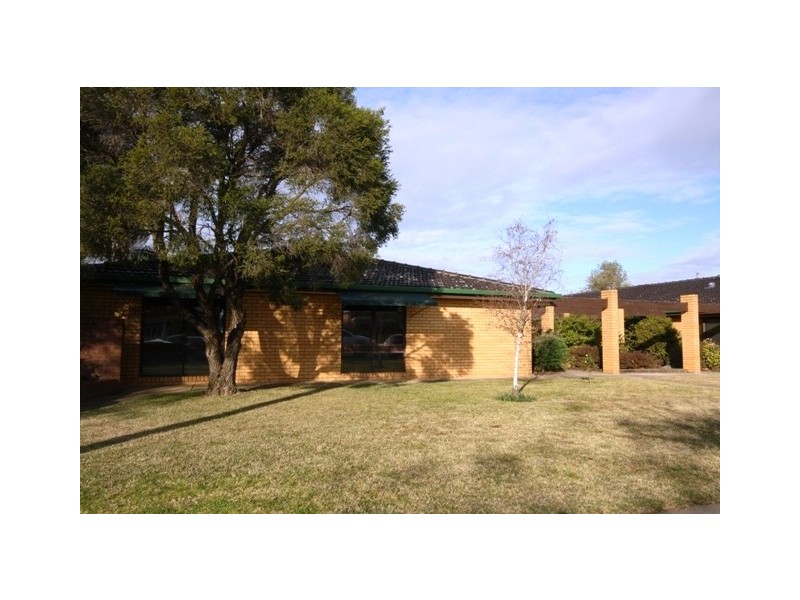 2/41 Best Street, Wagga Wagga NSW 2650
