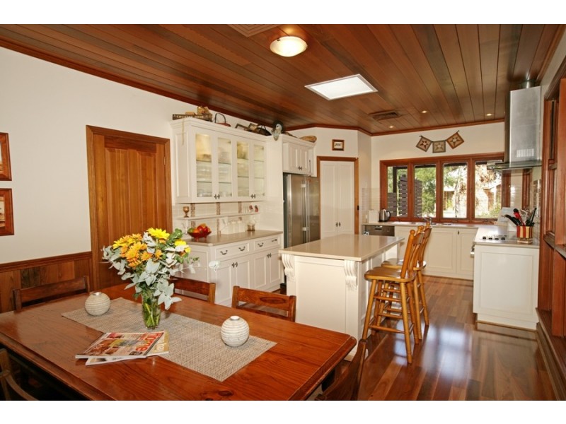 5 Yarran Place, Wagga Wagga NSW 2650