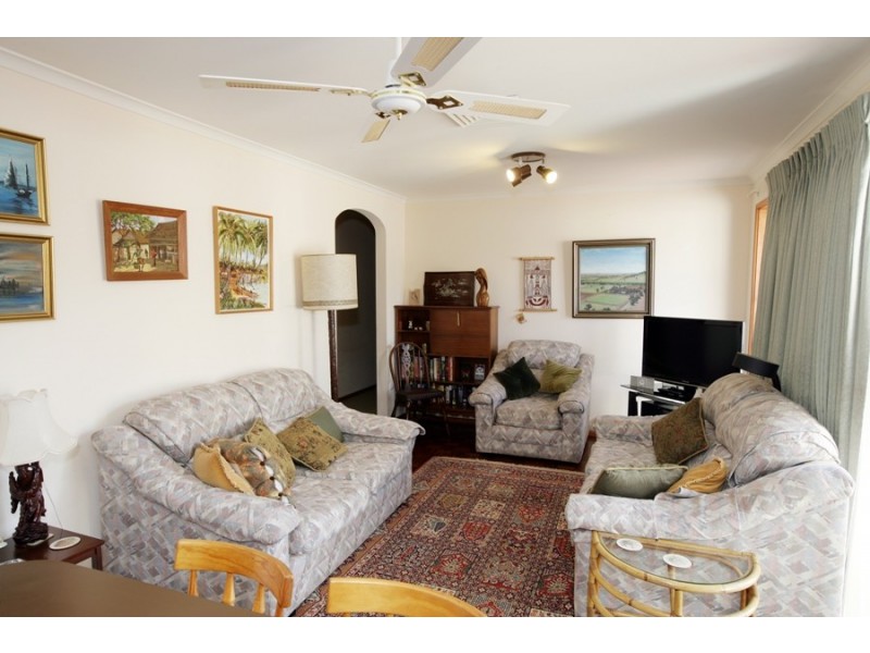 33 Nordlingen Drive, Wagga Wagga NSW 2650