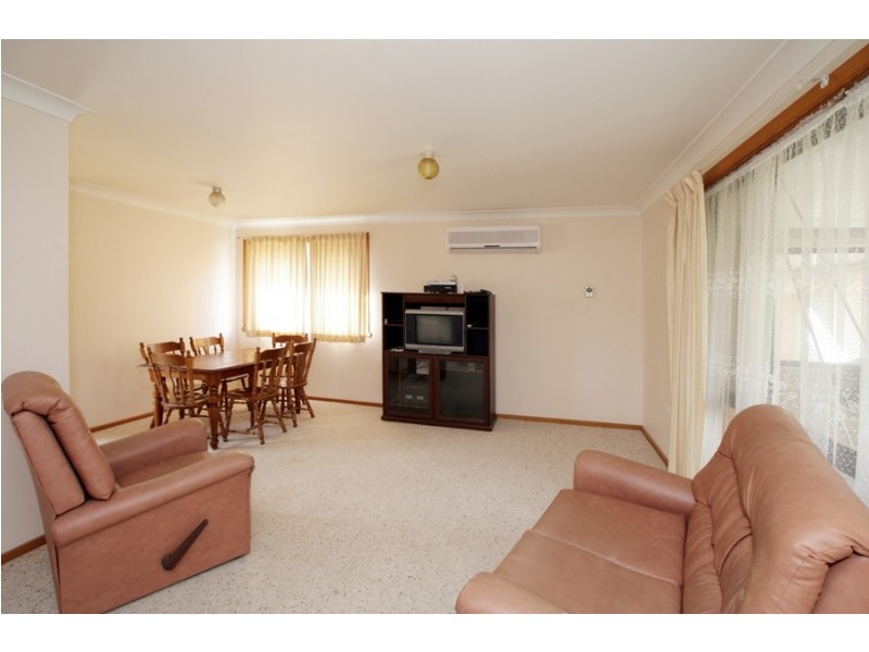 75  Huthwaite St, Wagga Wagga NSW 2650