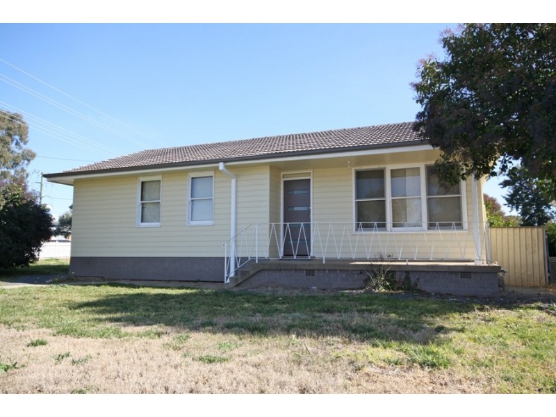 2 Lae Avenue, Ashmont NSW 2650