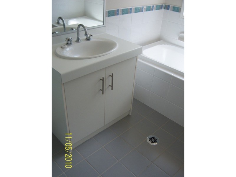 9 Walla Place, Wagga Wagga NSW 2650