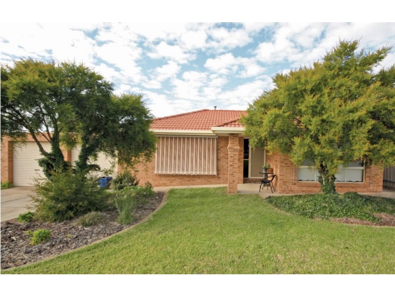 108 Dalman Parkway, Wagga Wagga NSW 2650