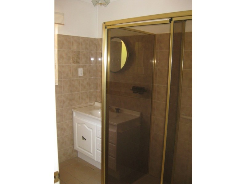 3 McKinnon St, Wagga Wagga NSW 2650