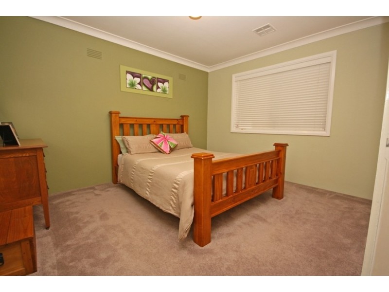 53 Red Hill Rd, Wagga Wagga NSW 2650