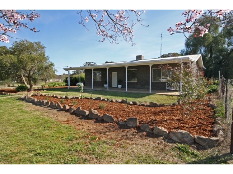 33 Baker Street, Uranquinty NSW 2652