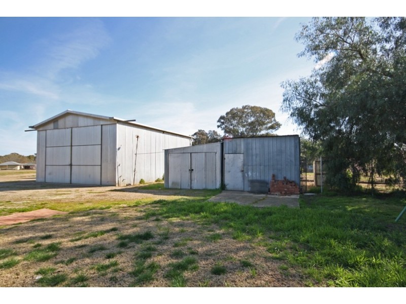 33 Baker Street, Uranquinty NSW 2652