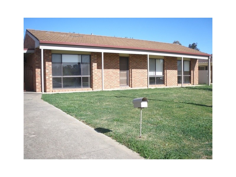 22 Wiradjuri Crescent, Wagga Wagga NSW 2650