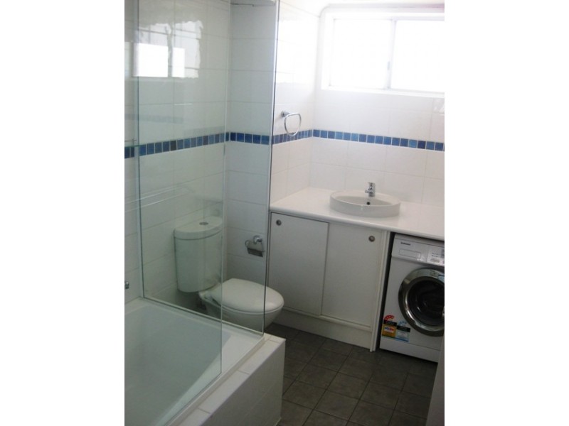 4/14 Small Street, Wagga Wagga NSW 2650