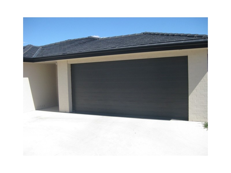 2/27 Dove Street, Wagga Wagga NSW 2650