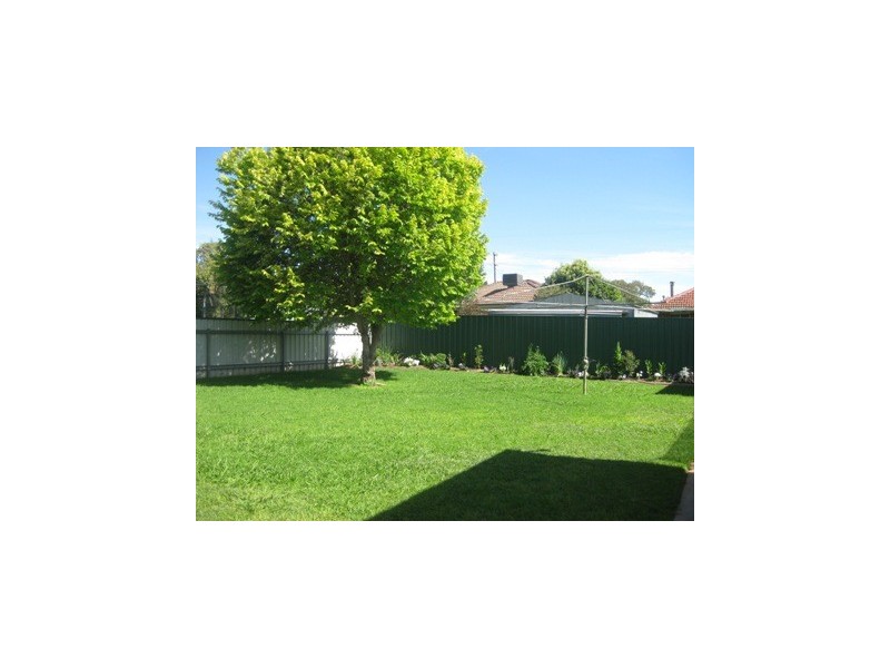 10 Walteela Avenue, Wagga Wagga NSW 2650