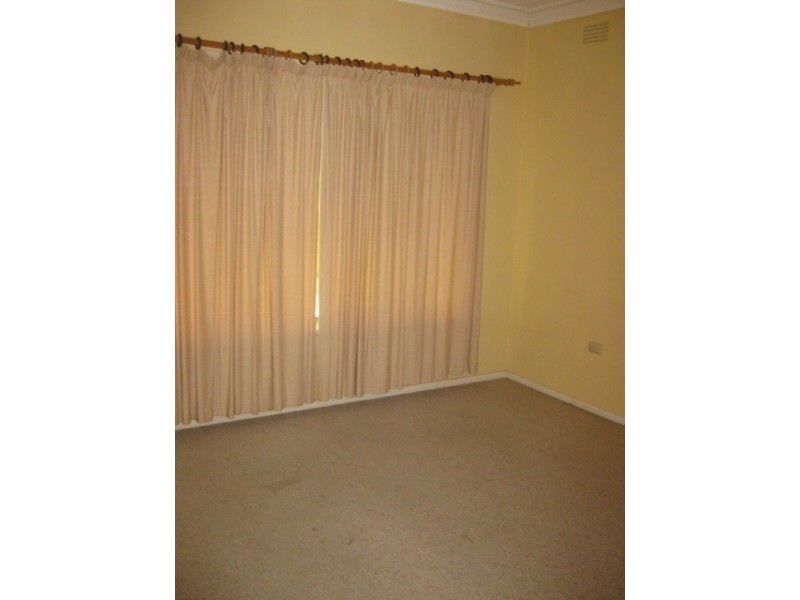 9 Nixon Cres, Wagga Wagga NSW 2650