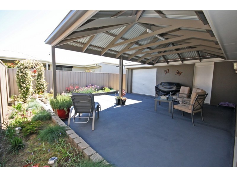 100 Mima Street, Wagga Wagga NSW 2650