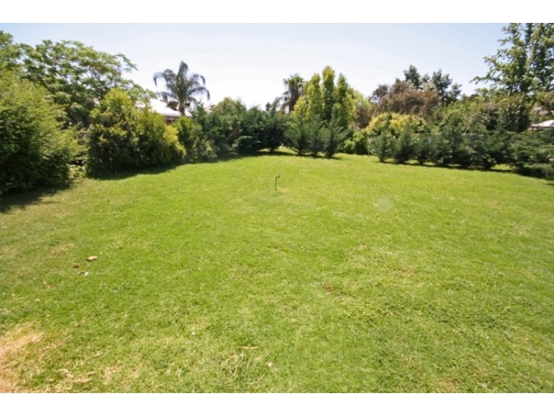 21 Heydon Avenue, Wagga Wagga NSW 2650