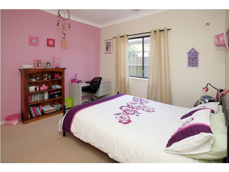 22 Merinda Crescent, Wagga Wagga NSW 2650
