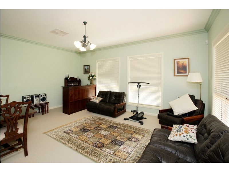 106 Redbank Road, Wagga Wagga NSW 2650