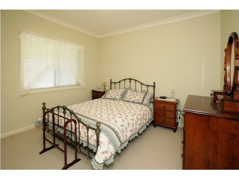 106 Redbank Road, Wagga Wagga NSW 2650