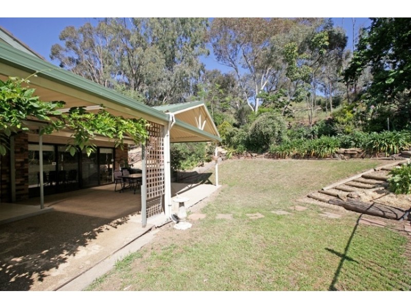 4 Highfield Place, Kooringal NSW 2650
