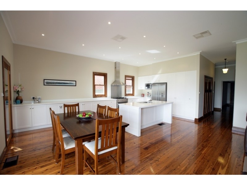 48 Grandview Avenue, Wagga Wagga NSW 2650