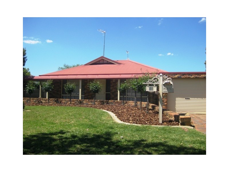 14 Kurrajong Street, Wagga Wagga NSW 2650