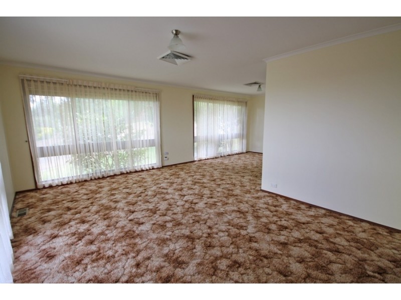 31 Henwood Avenue, Wagga Wagga NSW 2650