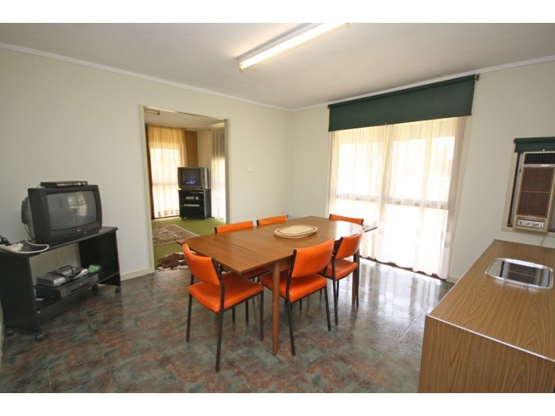 6 Yarragundry Street, Wagga Wagga NSW 2650