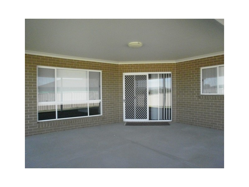 17 Clarence Place, Wagga Wagga NSW 2650