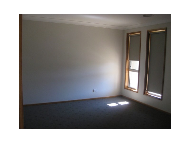 26 Marylands Way, Wagga Wagga NSW 2650