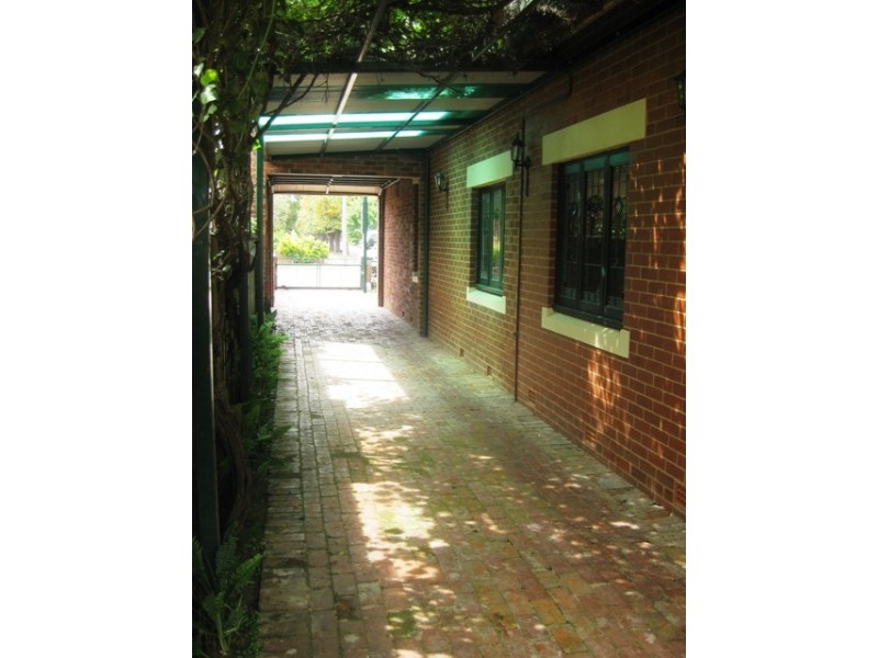196 Edward Street, Wagga Wagga NSW 2650
