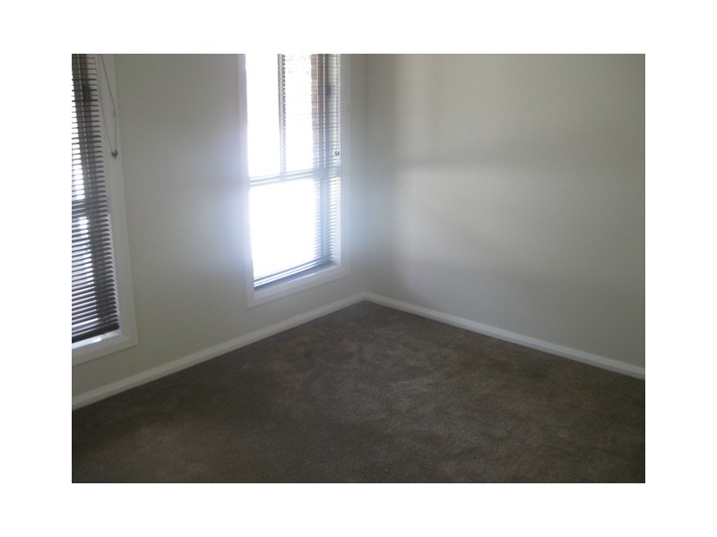 2/22 Truscott Drive, Wagga Wagga NSW 2650