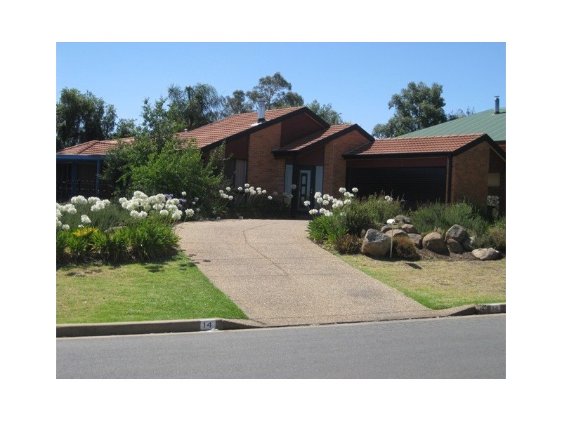 14 Spokes Street, Wagga Wagga NSW 2650