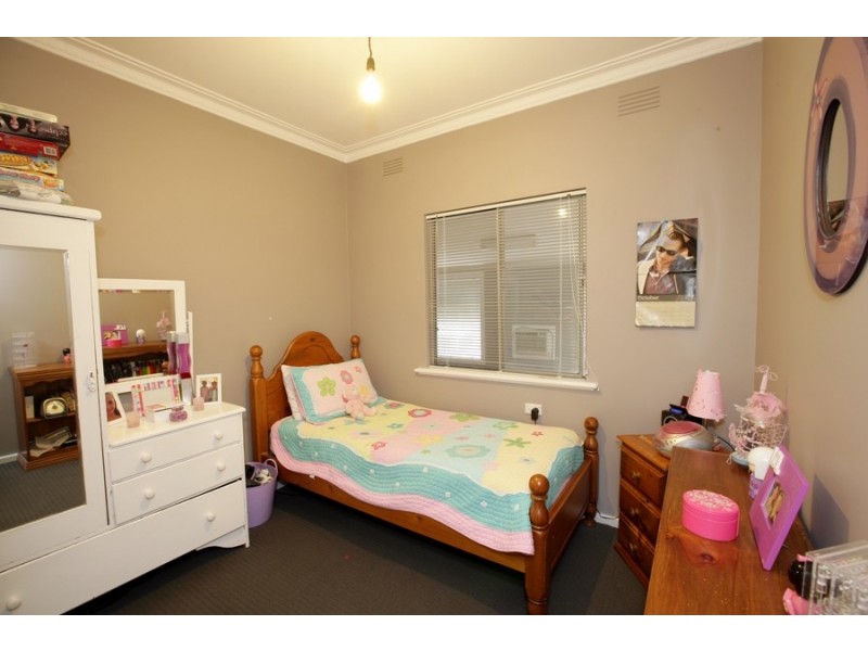 2 Marama Parade, Wagga Wagga NSW 2650