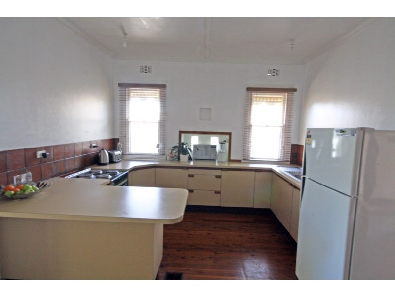 20 Jarick Street, Wagga Wagga NSW 2650