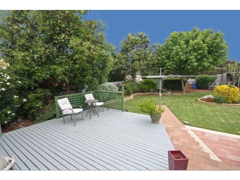 25 Warrambool Crescent, Wagga Wagga NSW 2650