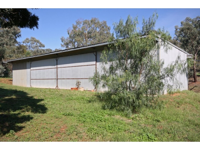 169 Roach Road, Wagga Wagga NSW 2650