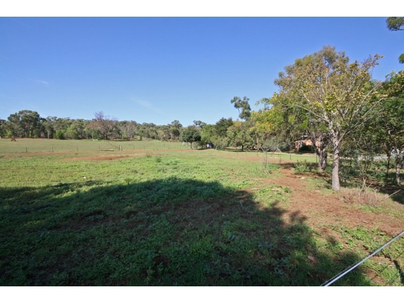 169 Roach Road, Wagga Wagga NSW 2650