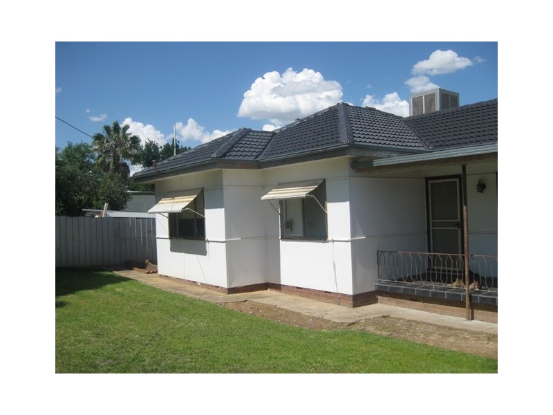 113 Meadow Street, Wagga Wagga NSW 2650