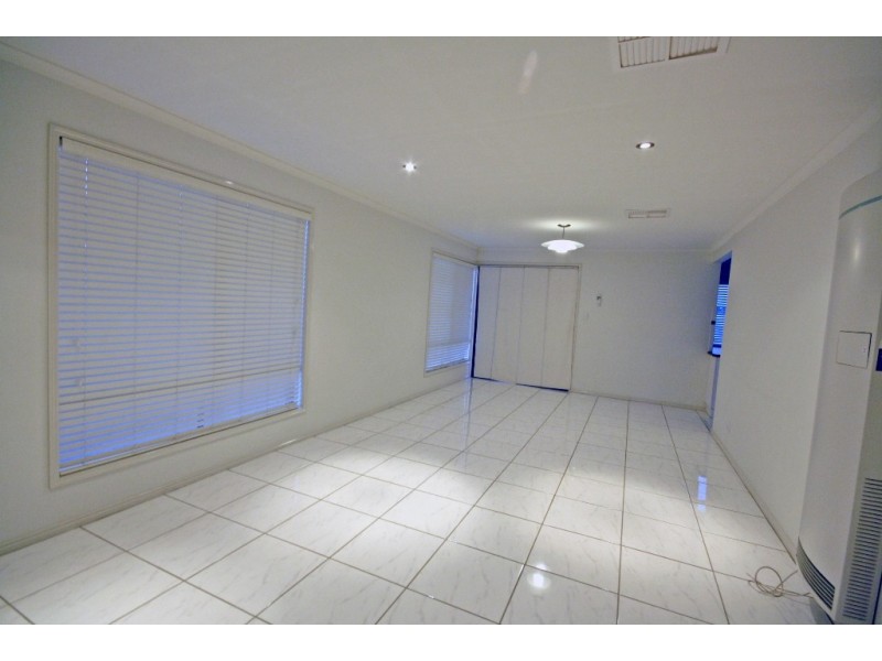 2/8 Ulandra Place, Wagga Wagga NSW 2650